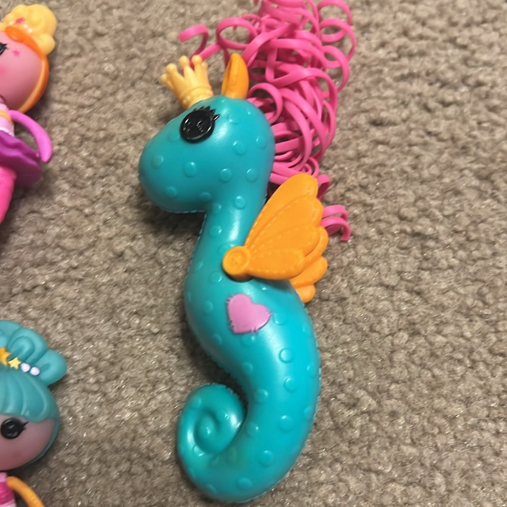 Lala Loopsy Sea horse figurine and mermaid set. - Picture 6 of 10